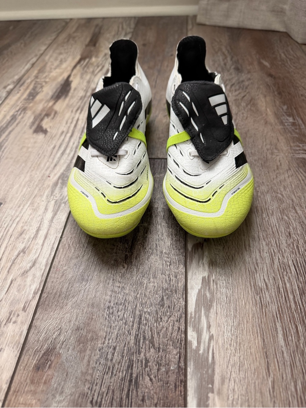 adidas Predator League Fold-Over Tongue Soccer Cleats
